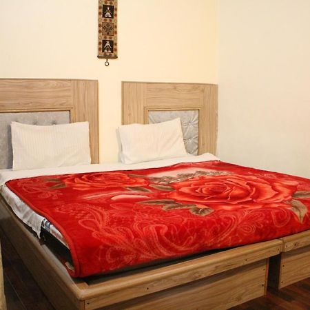 Baltit Heritage Inn Karimabad  Kültér fotó