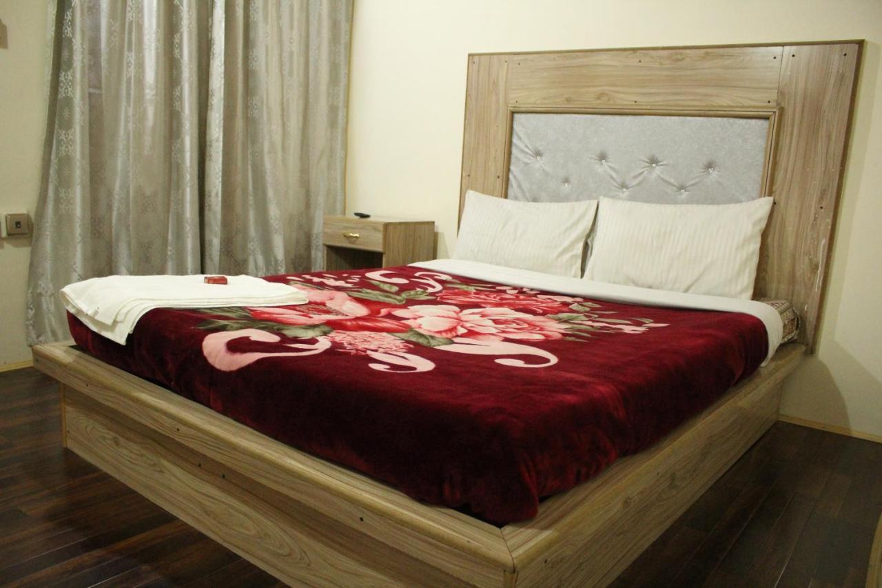 Baltit Heritage Inn Karimabad  Kültér fotó